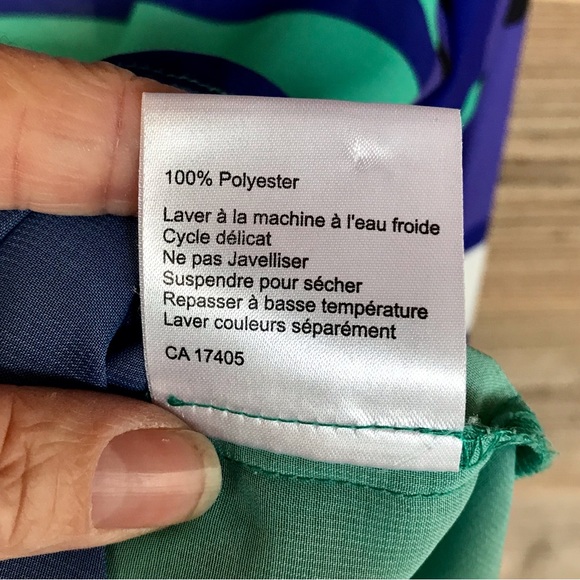 SOLO Moda Sheer Color Block Long Sleeve Button Down Blouse Size 6 - Picture 13 of 13